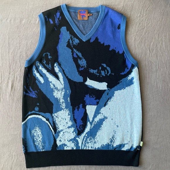 Heaven by Marc Jacobs kissing blue vest - Picture 1 of 6